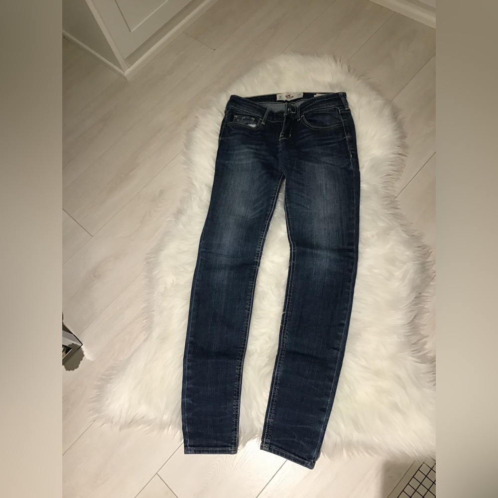 Hollister Women’s Super Skinny Jeans